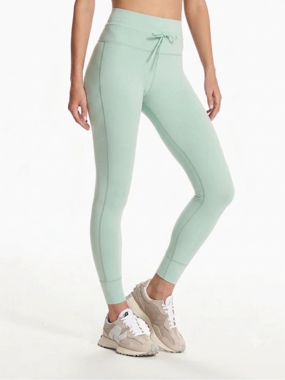 Vuori Mint Green Leggings with Drawstring Waist
